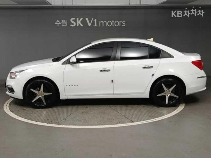 Chevrolet Cruze Amazing New 1.8 Gasoline LS 4