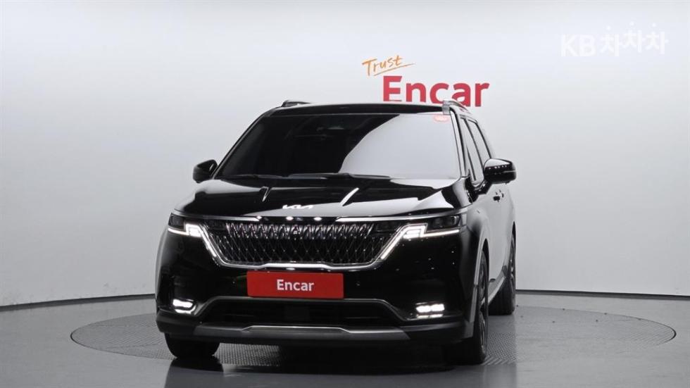 2022 - kia carnival