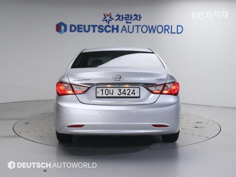 Hyundai Sonata — miniaturë 4