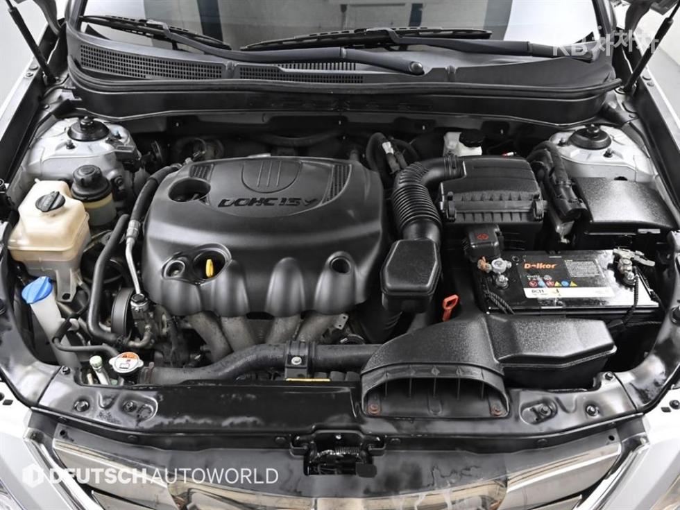 Hyundai Sonata — miniaturë 20