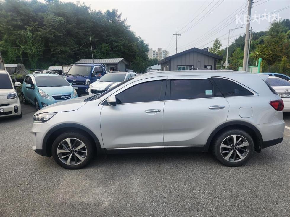 2020 - kia sorento