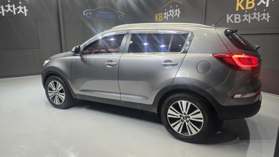 2015 - kia sportage