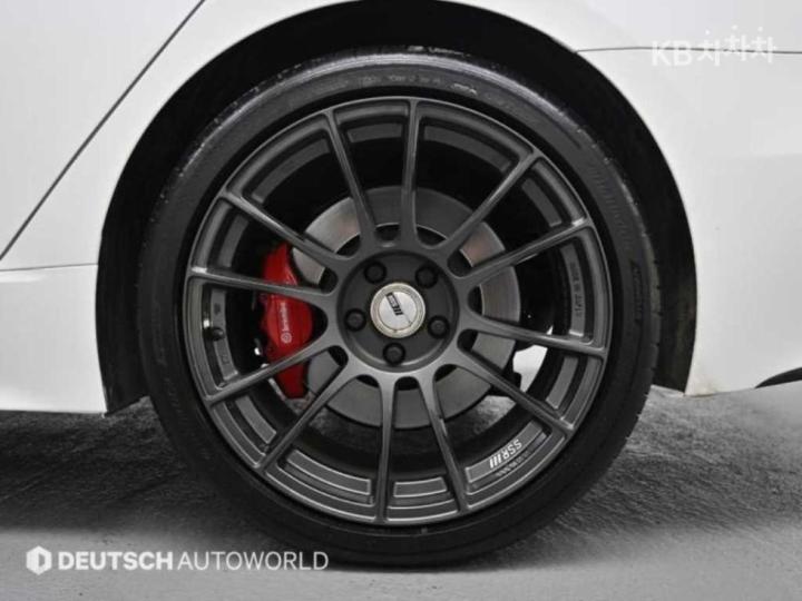 Kia Stinger 3.3 Turbo 4WD GT 6