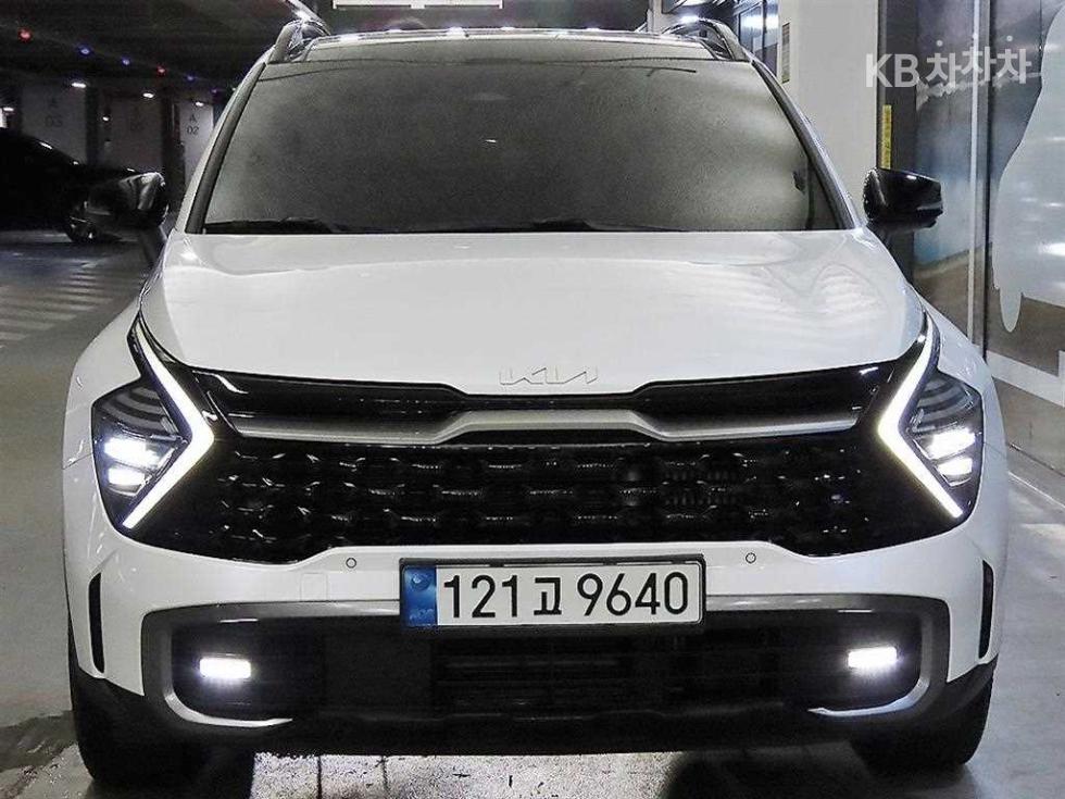 2022 - kia sportage
