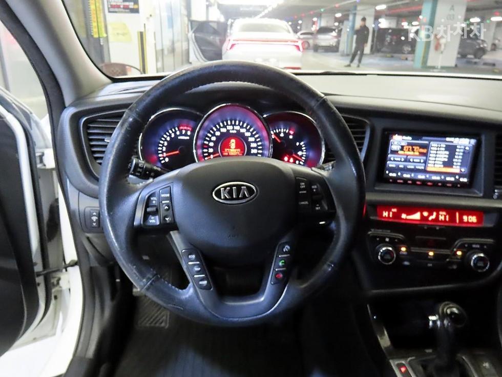 2011 - kia k5