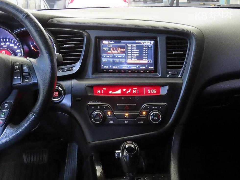 2011 - kia k5