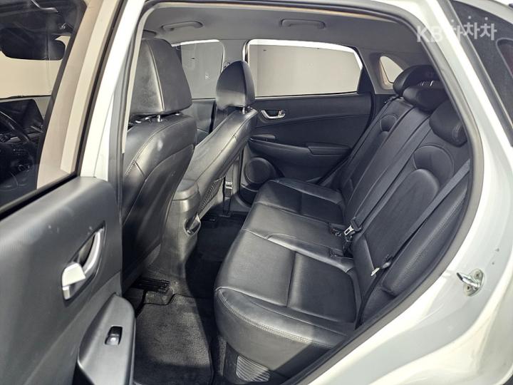 Hyundai Kona Hybrid 1.6 HEV Modern 10