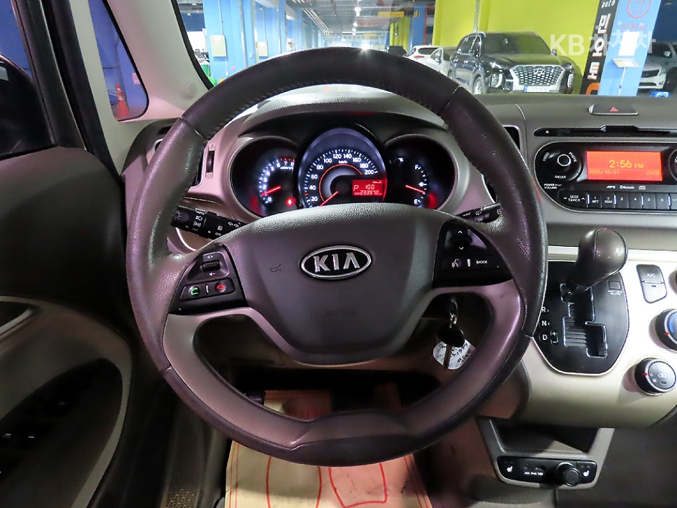 2013 - kia ray