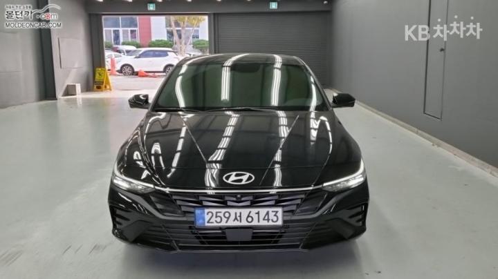 Hyundai Avante 1.6 Gasoline Inspiration - фото 3