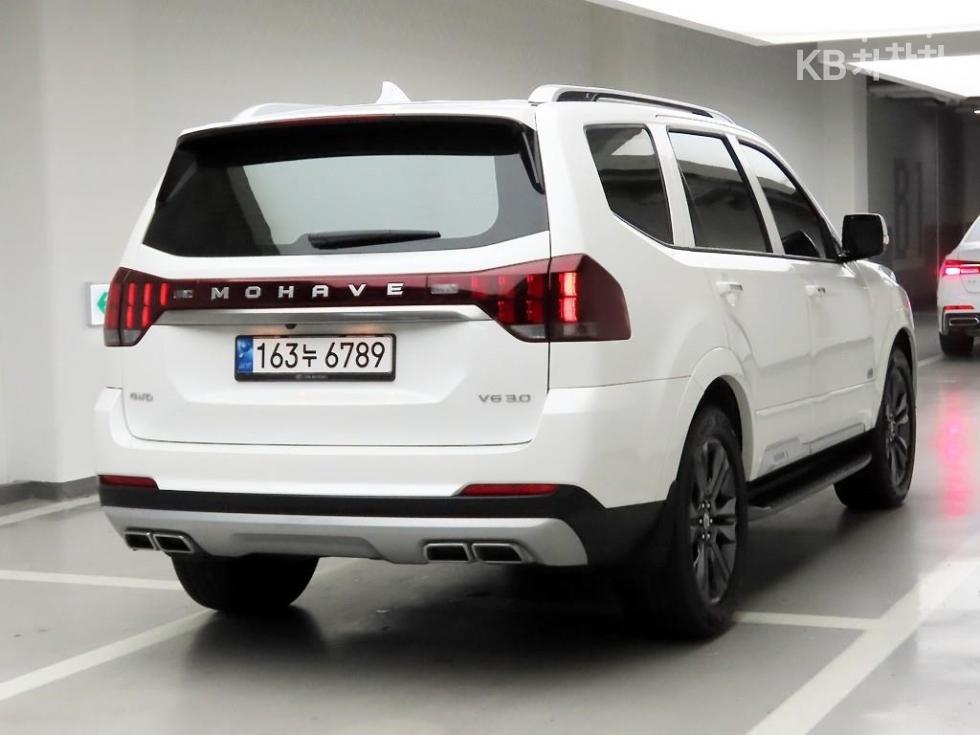 2021 - kia mohave