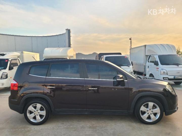 Chevrolet Orlando LPG LTZ Premium 5