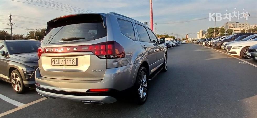 2021 - kia mohave
