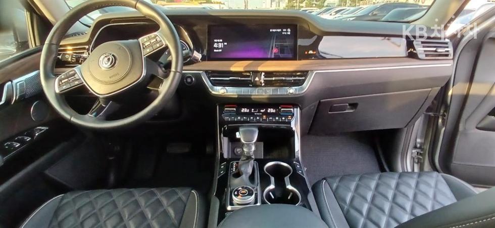 2021 - kia mohave