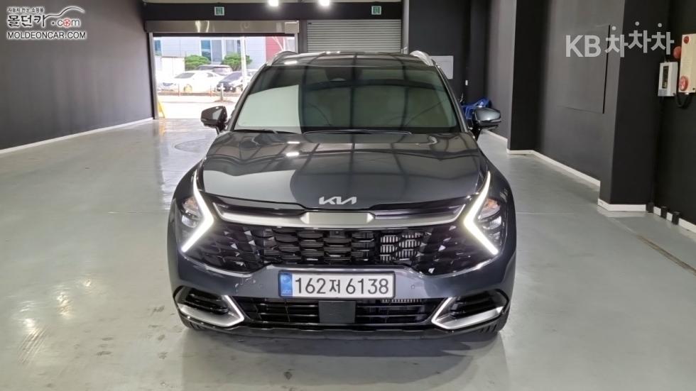2023 - kia sportage