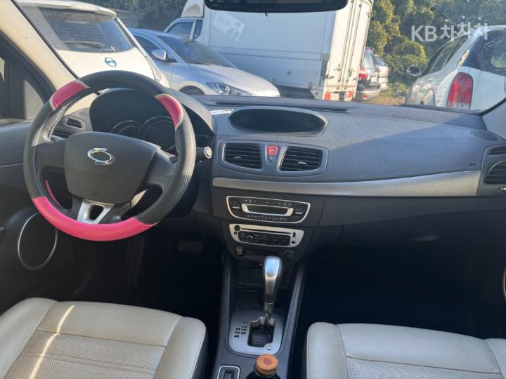 Renault SM3 Neo LE Base Type 10