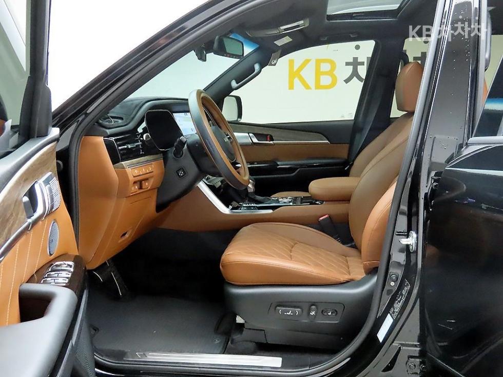 2022 - kia mohave