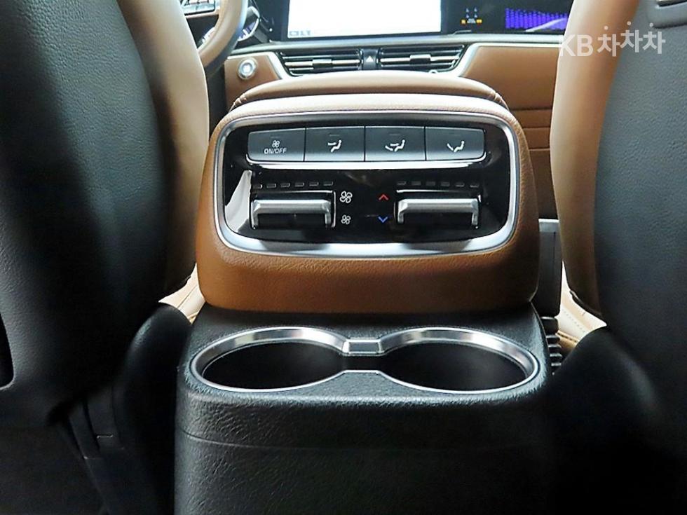 2022 - kia mohave