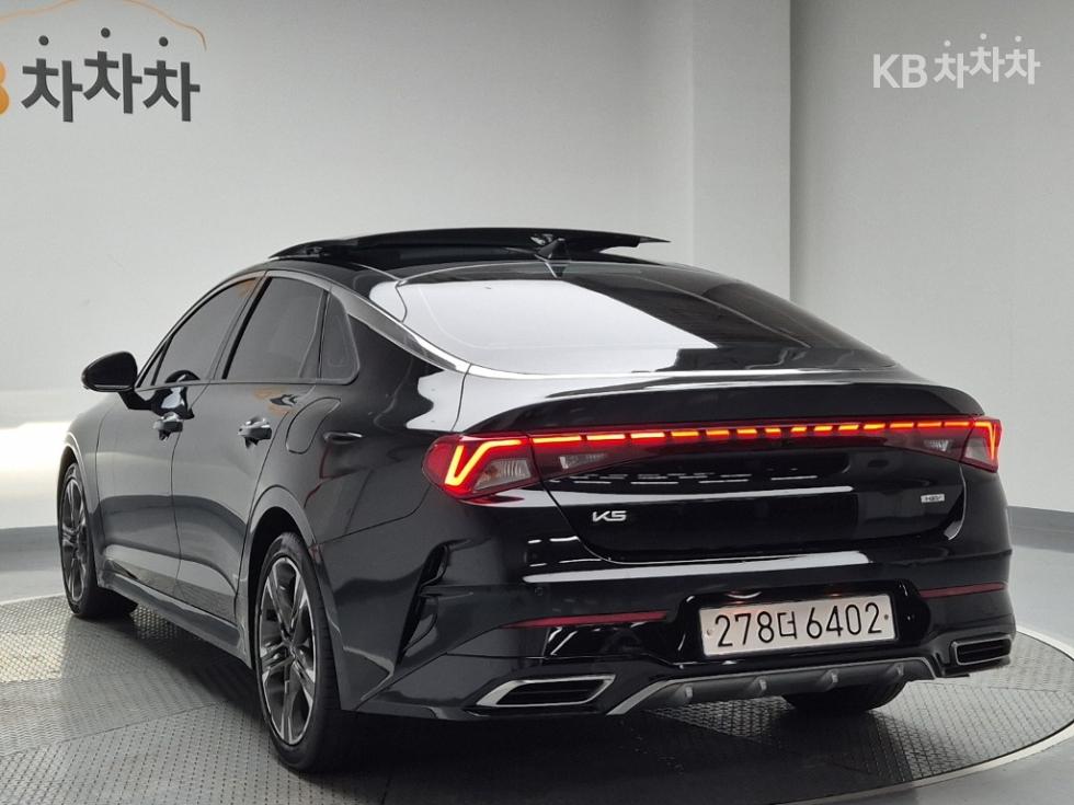 2023 - kia k5