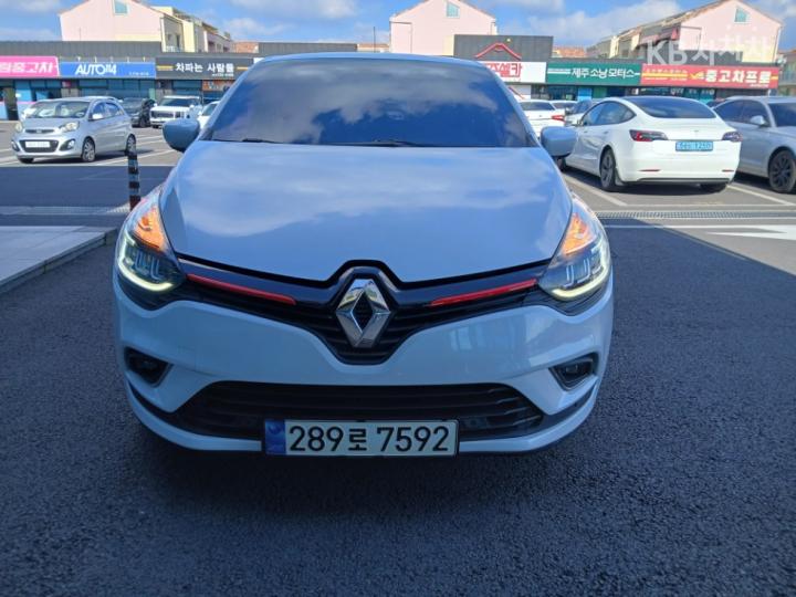 Renault Clio 1.5dci Intense 2