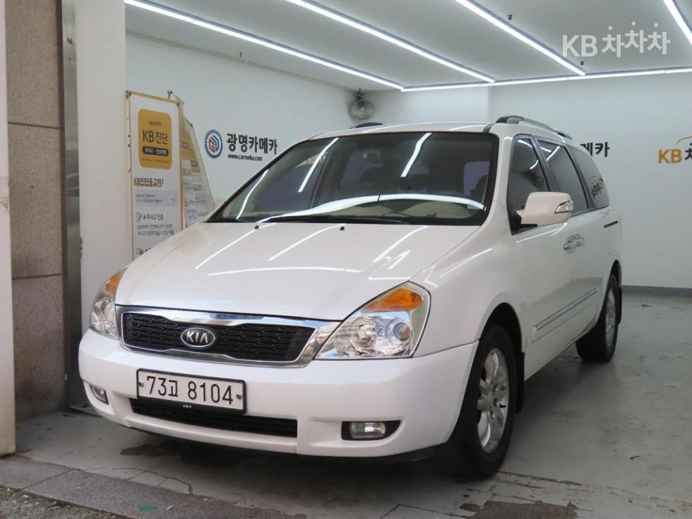 2012 - kia carnival