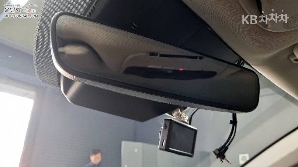 2020 - kia k5