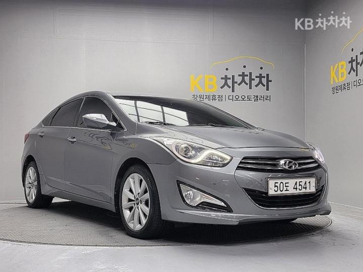 Hyundai i40 Saloon 1.7 VGT MODERN