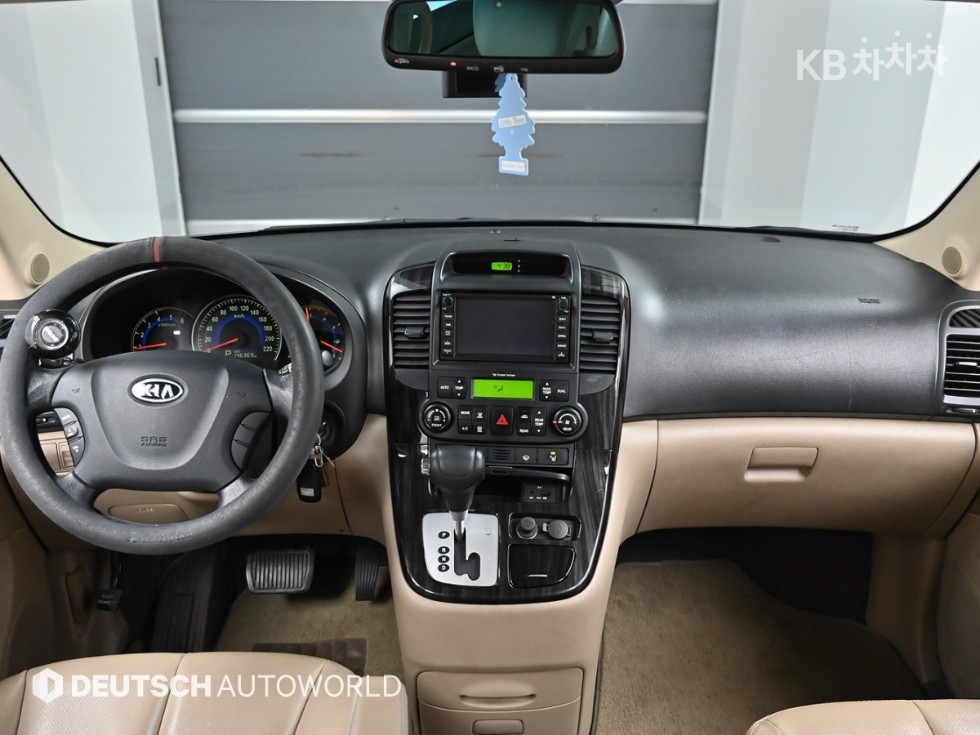 2010 - kia carnival