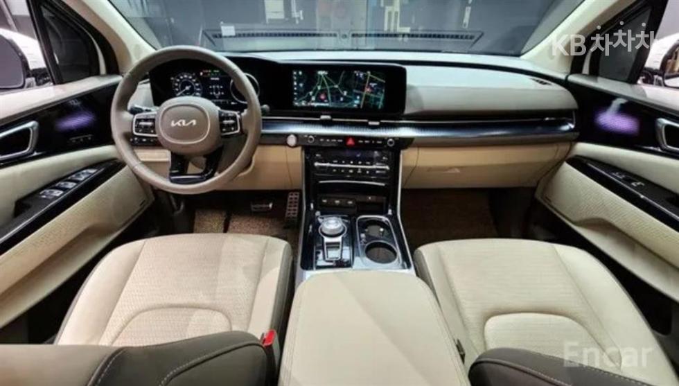 2023 - kia carnival