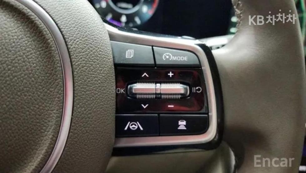 2023 - kia carnival