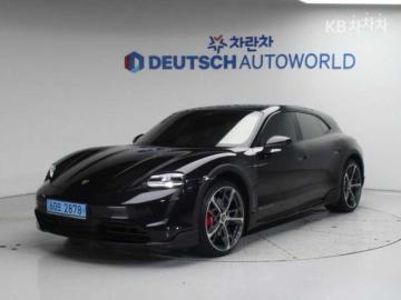 Porsche Taycan 4S — foto 1