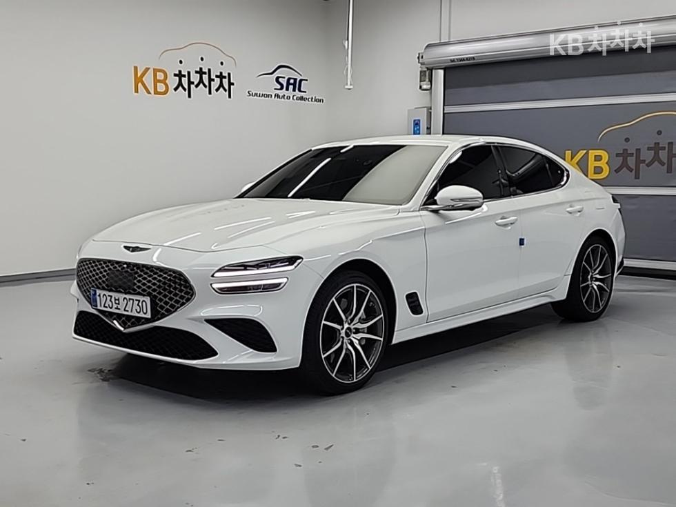 2024 Genesis G70 photo