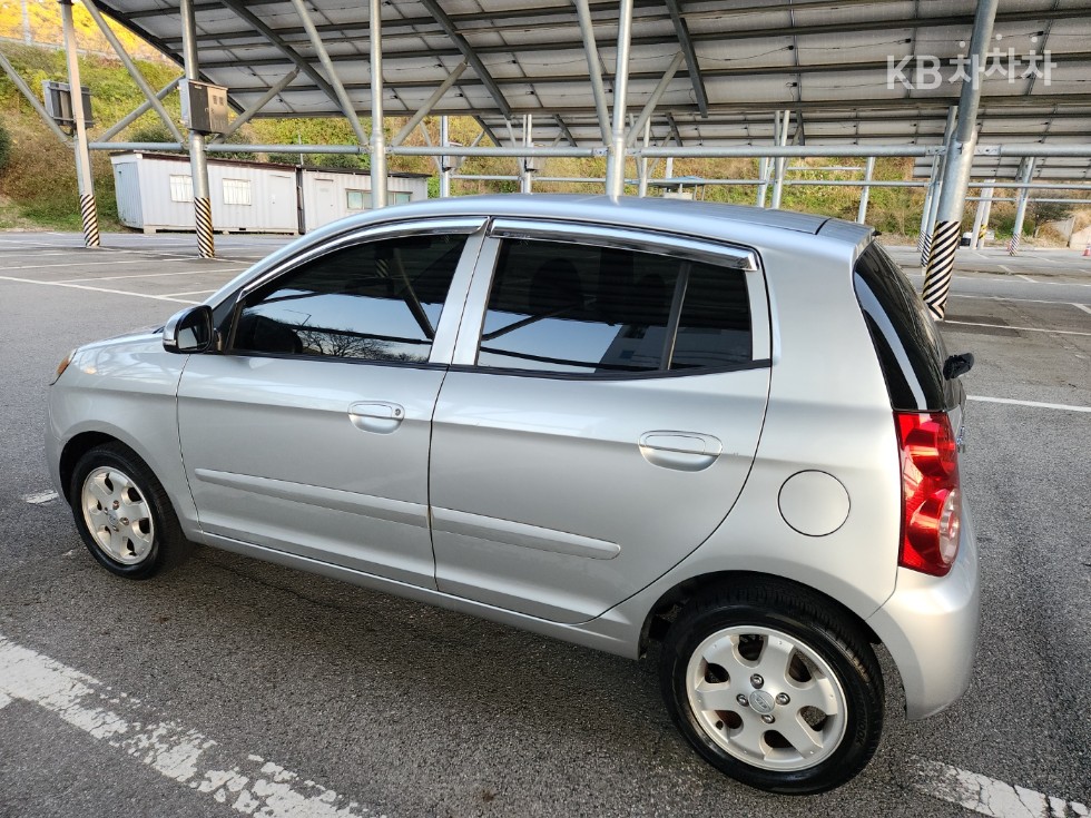 2010 - kia morning