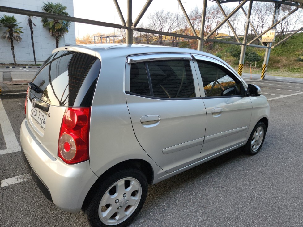 2010 - kia morning