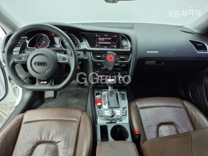 Audi A5 NEW 35 TDI Quattro Sportback Dynamic 8TA 6