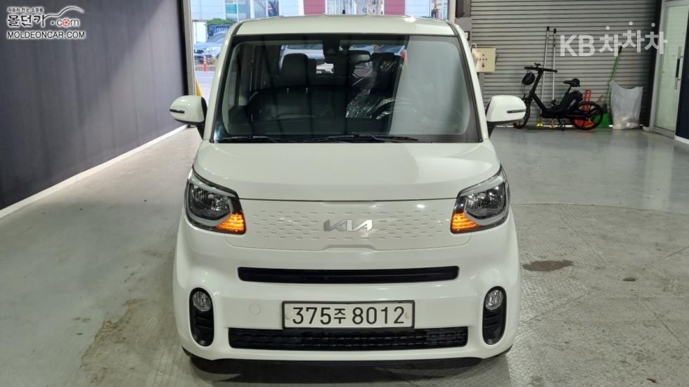 2022 - kia ray