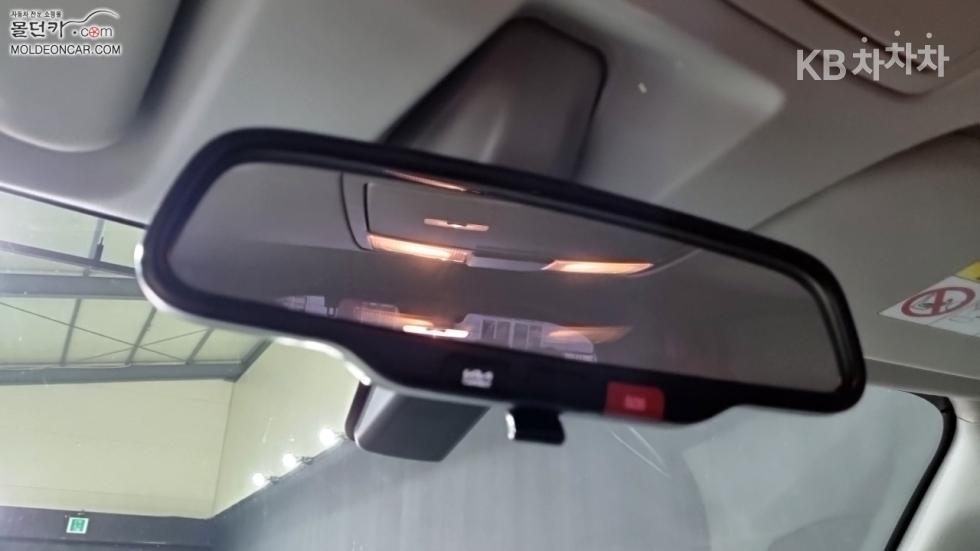 2022 - kia ray