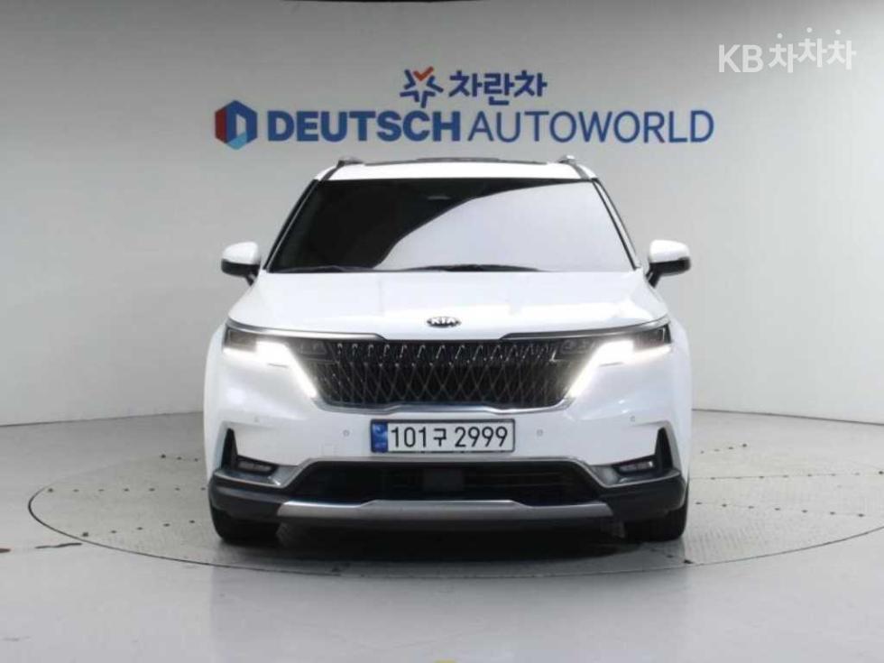 2021 - kia carnival