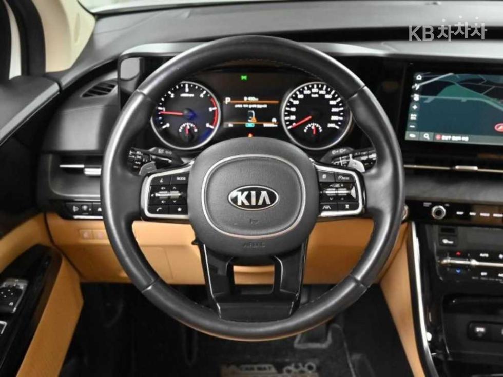 2021 - kia carnival