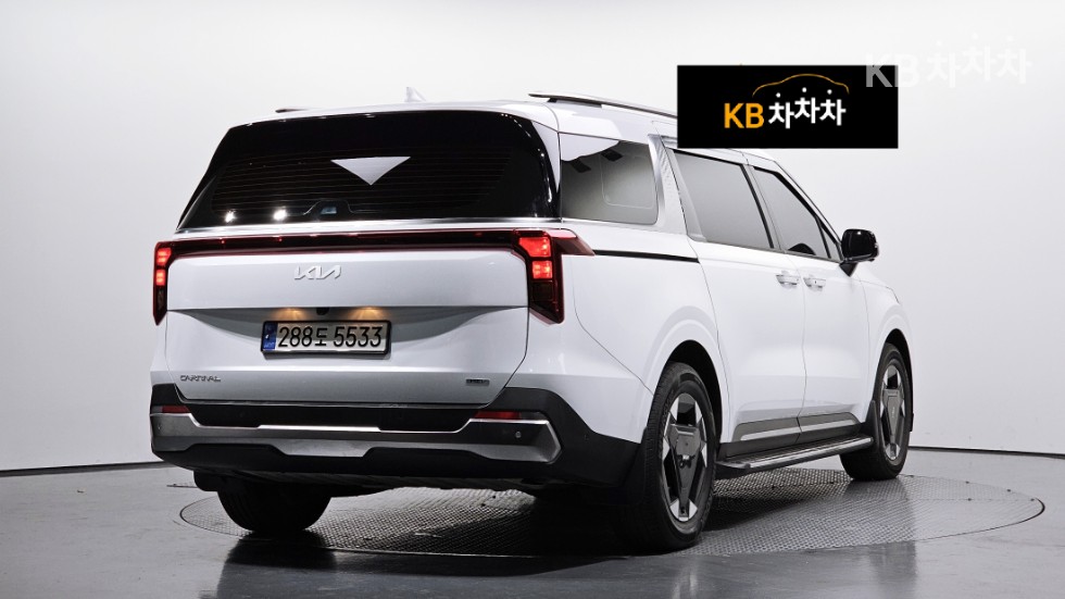 2024 - kia carnival