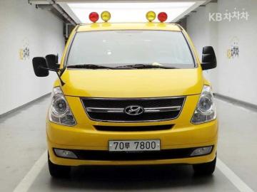 Hyundai Starex 15  seats   luxury — foto 1