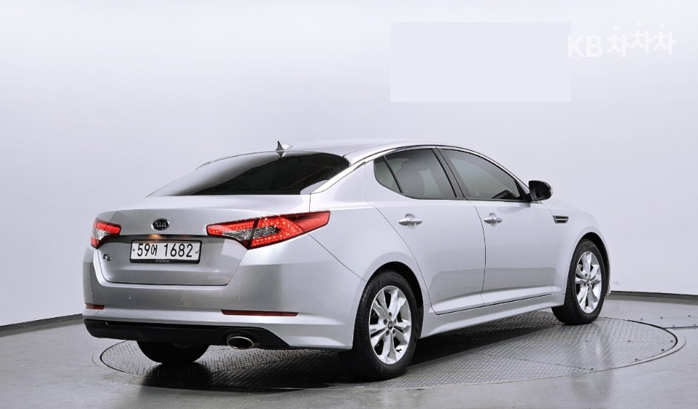 2011 - kia k5