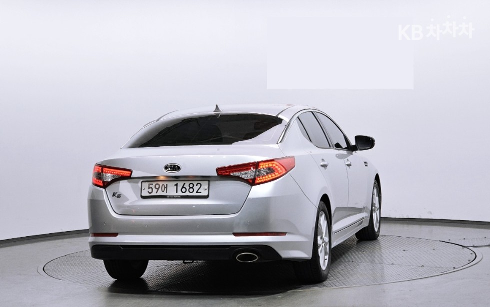 2011 - kia k5
