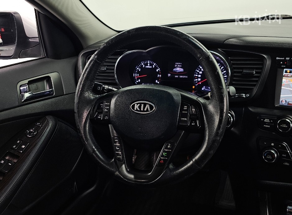 2011 - kia k5