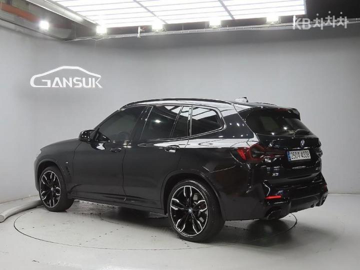 BMW M4 M40i - фото 3