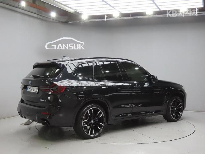 BMW M4 M40i - фото 4