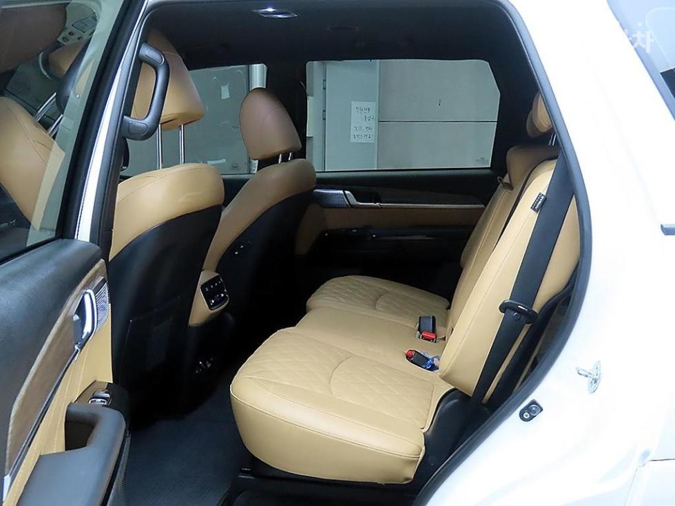 2021 - kia mohave