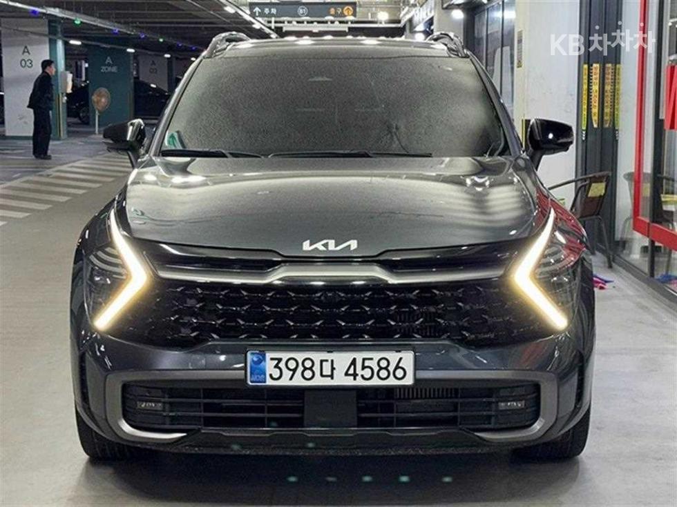 2022 - kia sportage