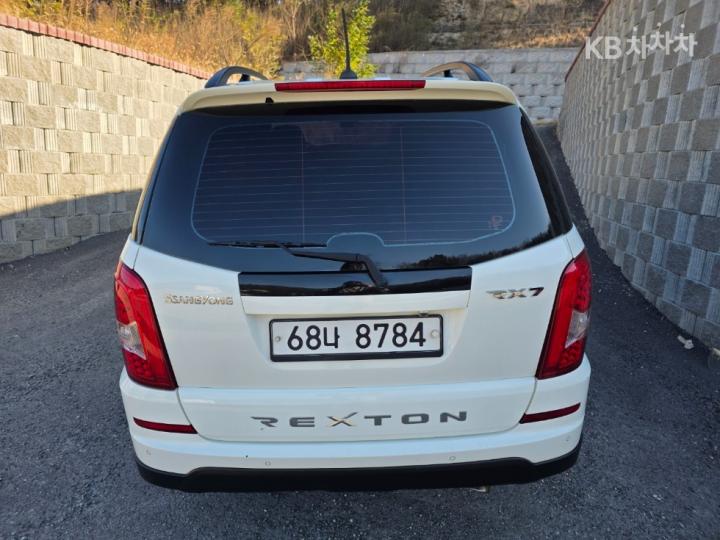 KG Mobility (Ssangyong) Rexton W 4WD RX7 Luxury 6