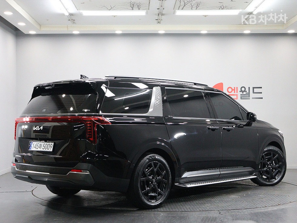 2024 - kia carnival