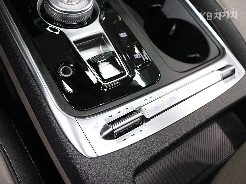 2024 - kia carnival
